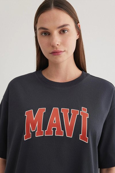 Mavi Logo Baskılı Koyu Gri Tişört Oversize / Geniş Kesim 1600843-82185