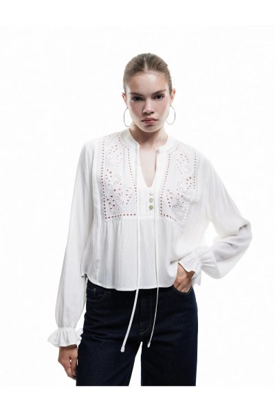 Koton Viskon Uzun Kollu Bağlama Detaylı Düğmeli V Yaka Fisto Bluz 6WAL60017IW