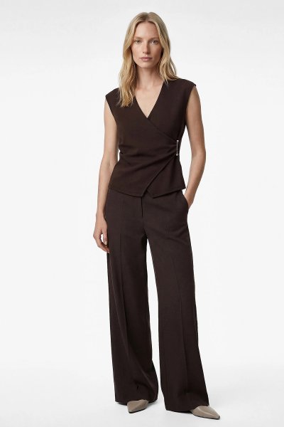 Koton Kadın Slim Fit Kolsuz Metal Aksesuarlı V Yaka Kruvaze Triko Hırka 6SAK30023EK