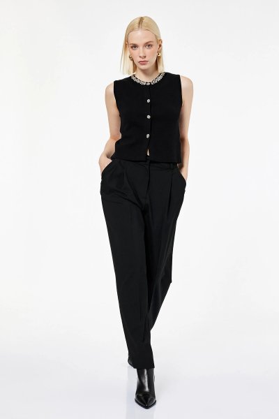 Koton Kadın Düğmeli Bisiklet Yaka Taşlı Triko Yelek 6WAK20043HT