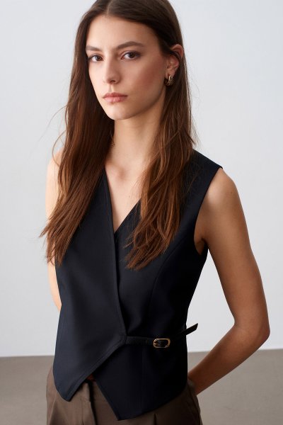 Dilvin Vücuda Oturan Kruvaze Kemerli Yelek 60612